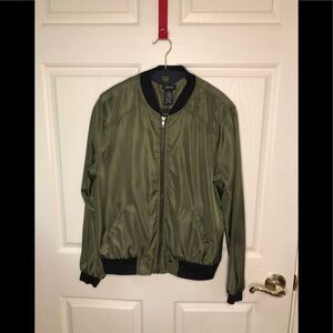 Justify jacket  